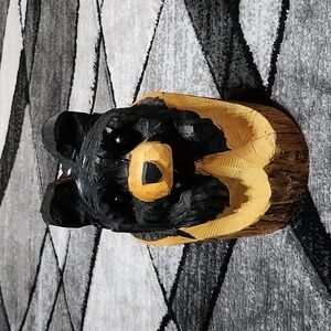 CHAINSAW CARVED WOOD STUMP BLACK BEAR DISPLAY